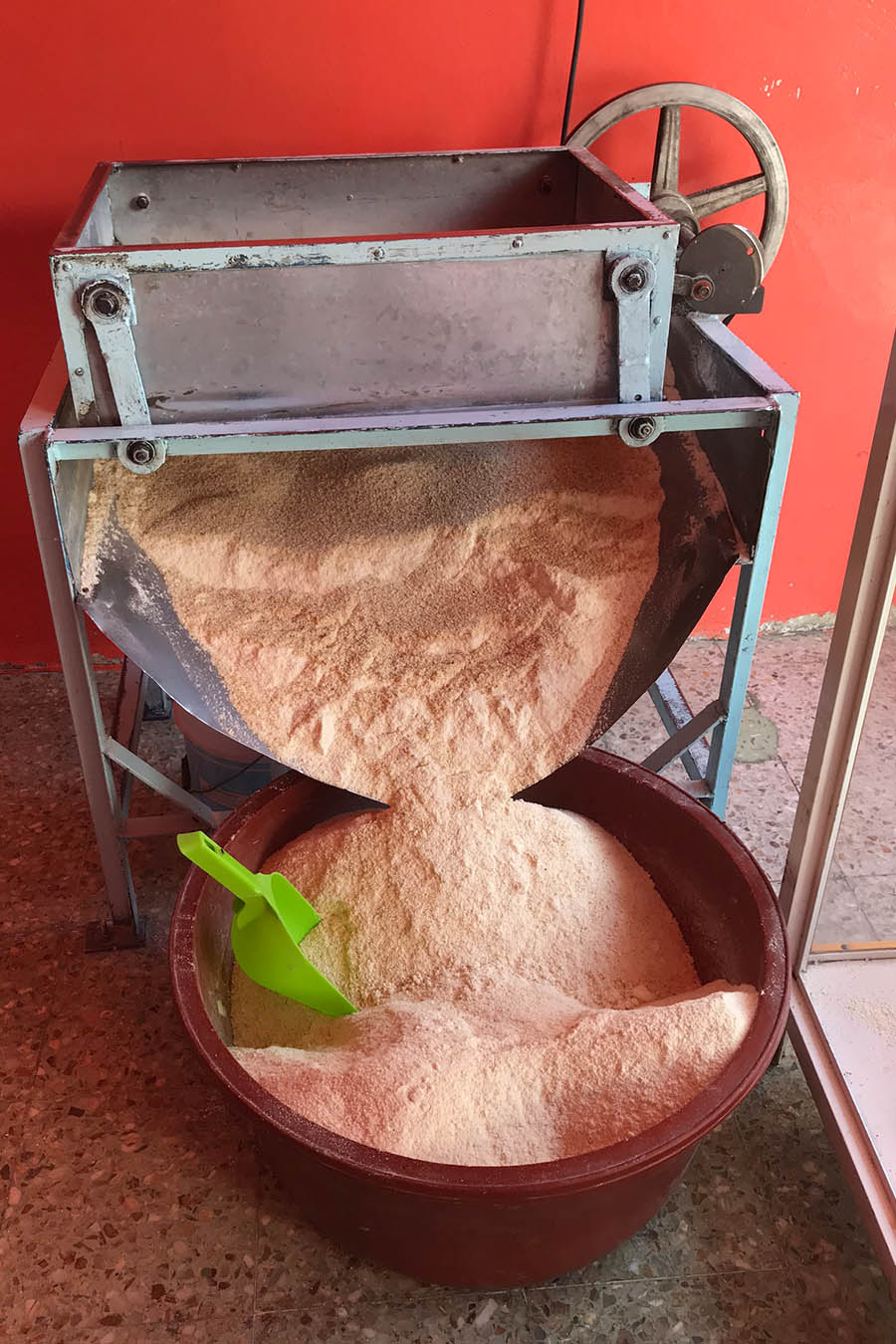 harina de maiz harina natural corn flour harina de maiz nixtamalizado harina fresca harina para tamal