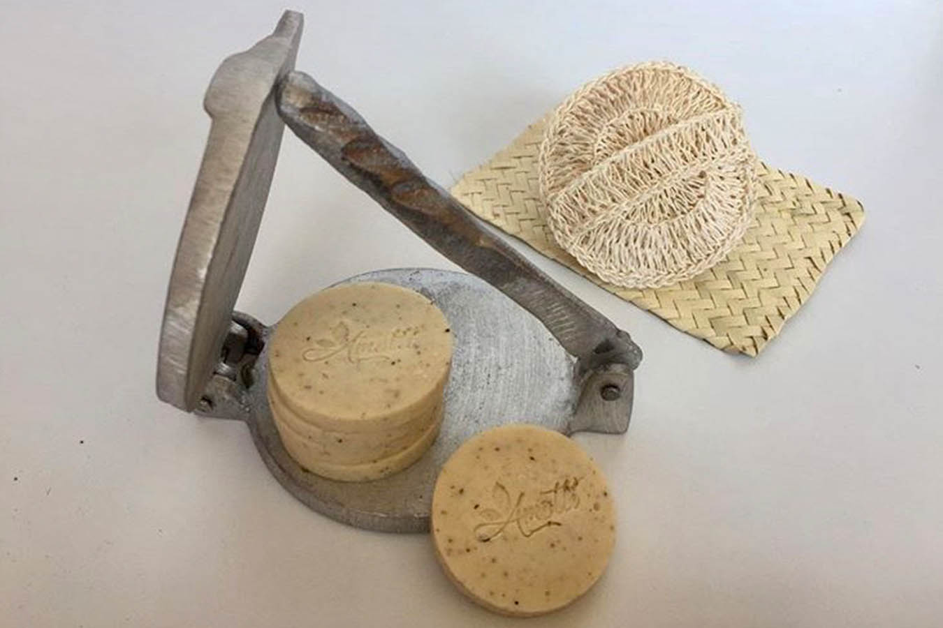 jabon de maiz izamaiz jabones artesanales cosmetica natural